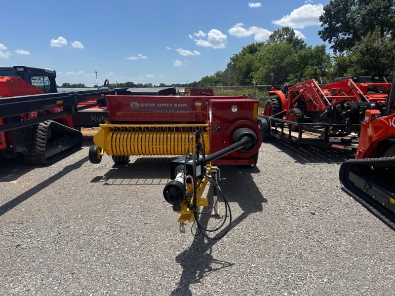 Image of New Holland Hayliner 275 Primary Image