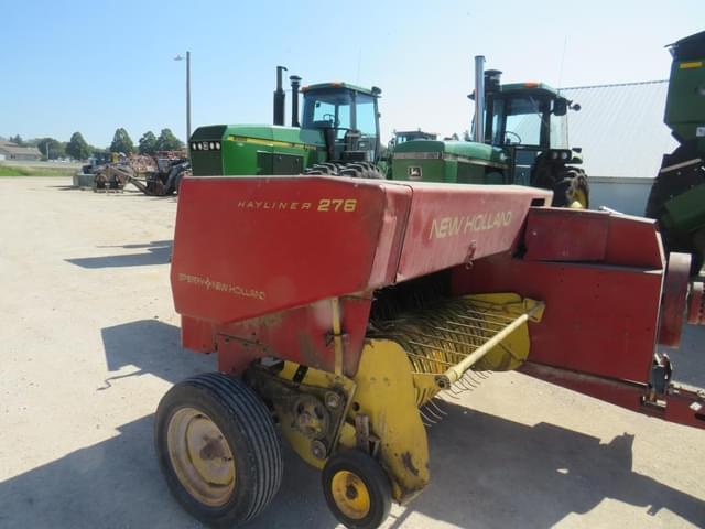 Image of New Holland Hayliner 276 equipment image 1