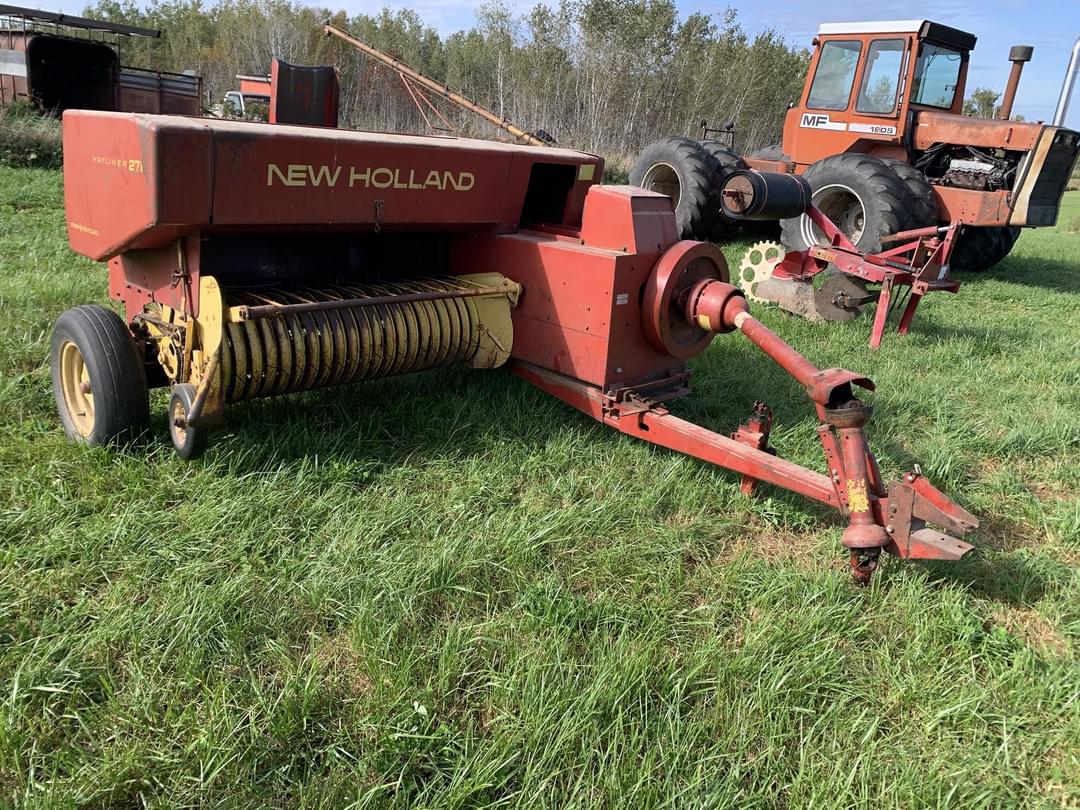 Image of New Holland Hayliner 276 Primary image