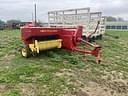 New Holland Hayliner 276 Image