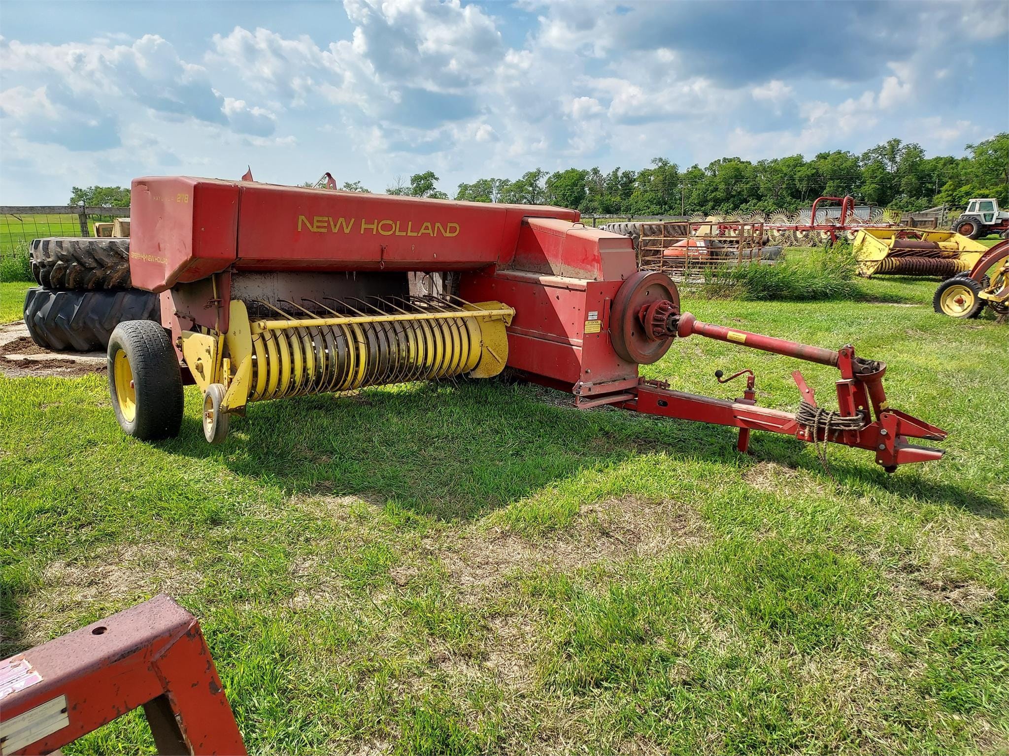 Main image New Holland 278