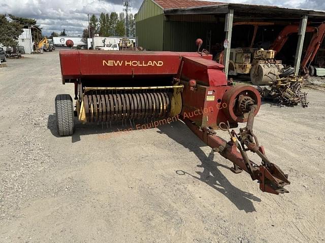Image of New Holland 286 equipment image 1