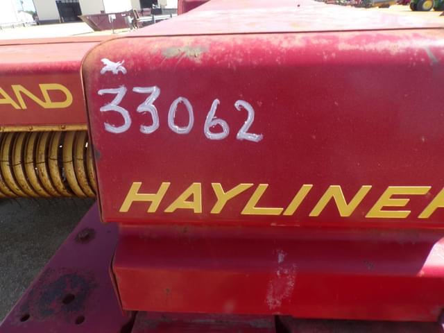 Image of New Holland Hayliner 310 equipment image 1