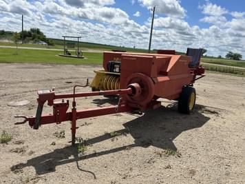 Main image New Holland Hayliner 311