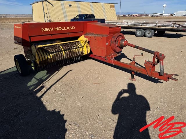 Image of New Holland 315 equipment image 2