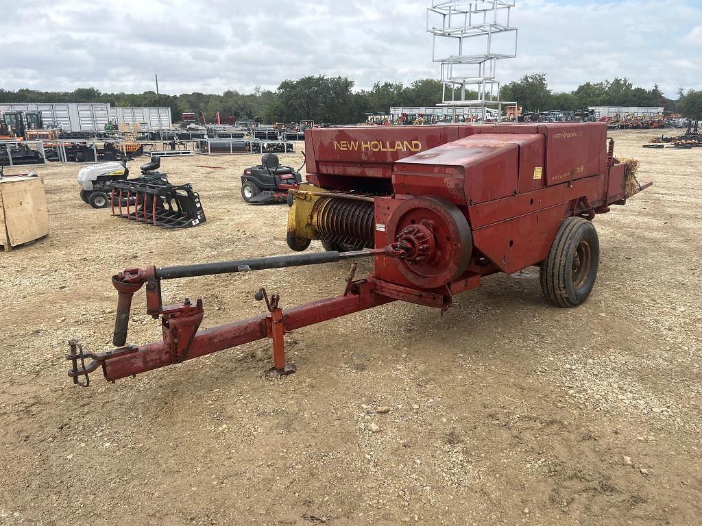 Image of New Holland Hayliner 315 Primary image