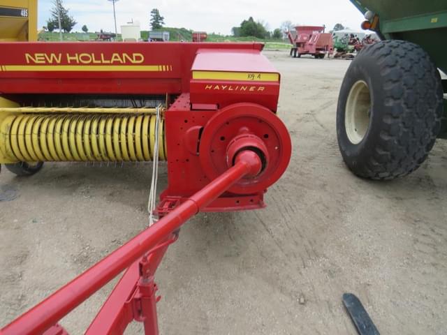 Image of New Holland 316 equipment image 1