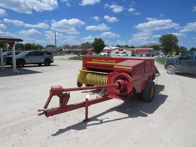 Image of New Holland 316 equipment image 1