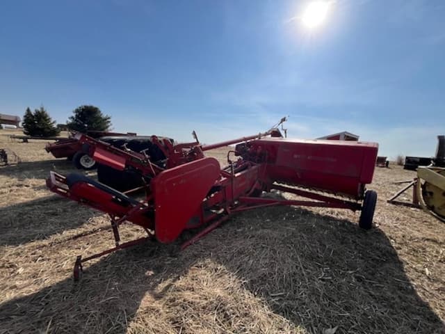 Image of New Holland Hayliner 67 equipment image 2