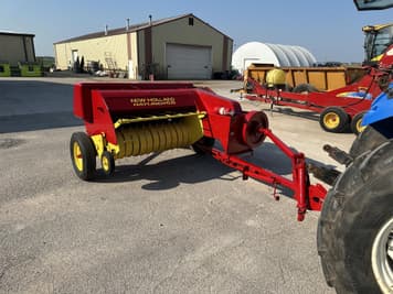 Main image New Holland Hayliner 68
