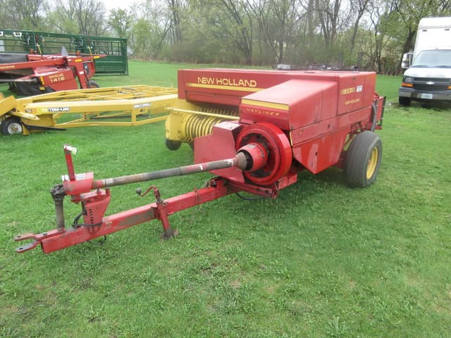 Image of New Holland 316 equipment image 3