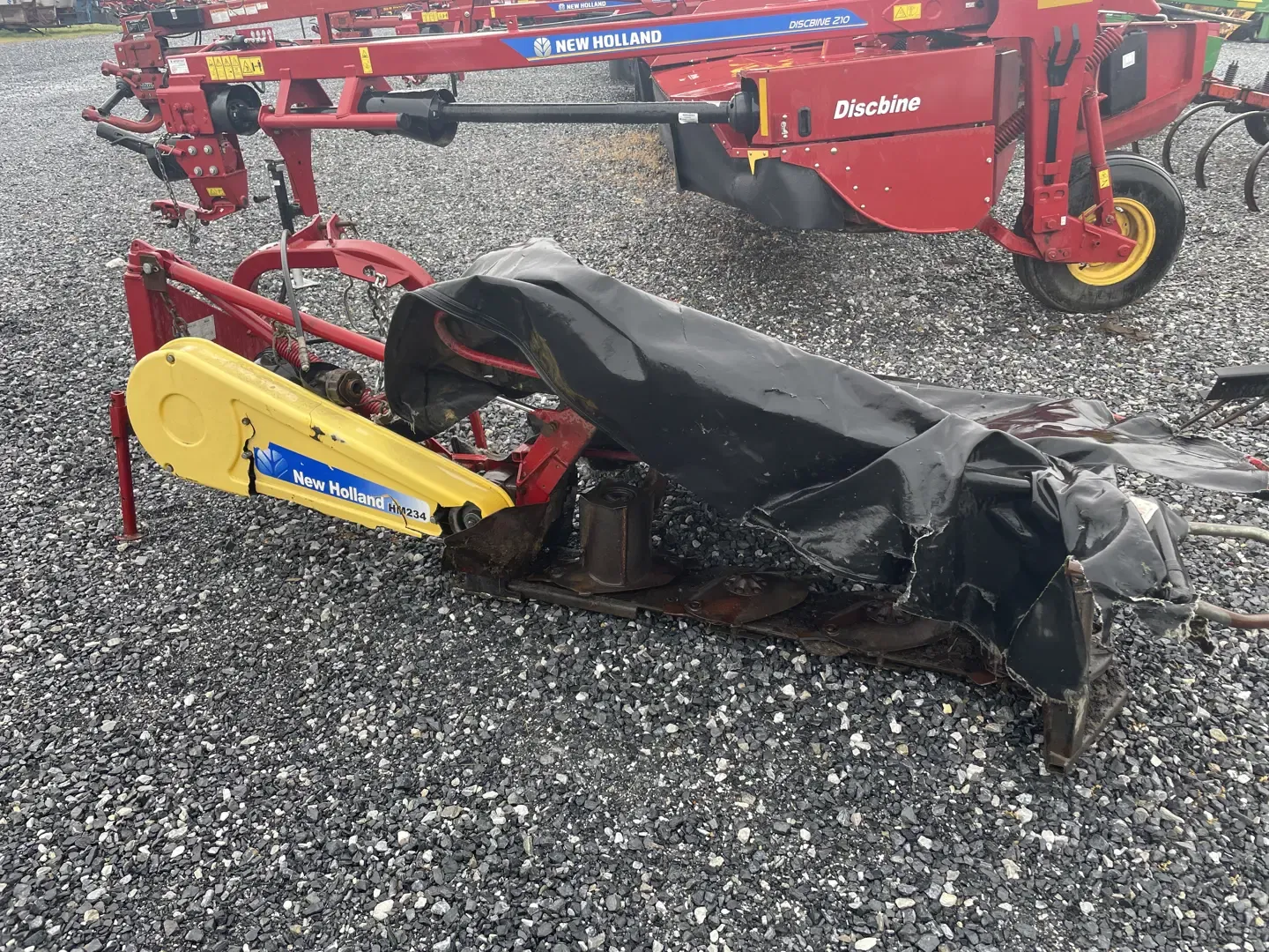 New Holland HM234 Equipment Image0