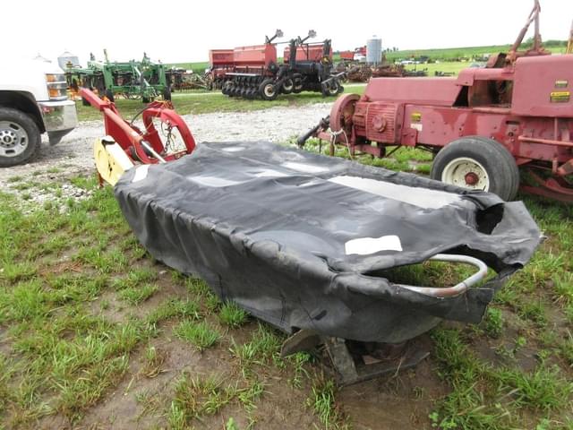 Image of New Holland HM236 equipment image 1