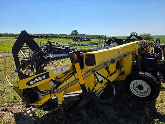 Image of New Holland 94C equipment image 4