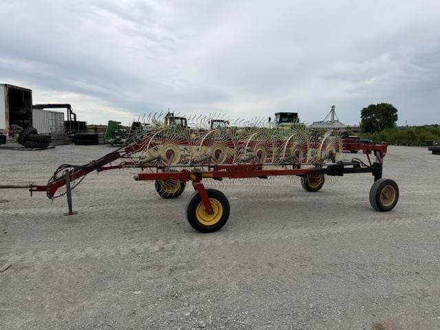 New Holland HT152 Equipment Image0