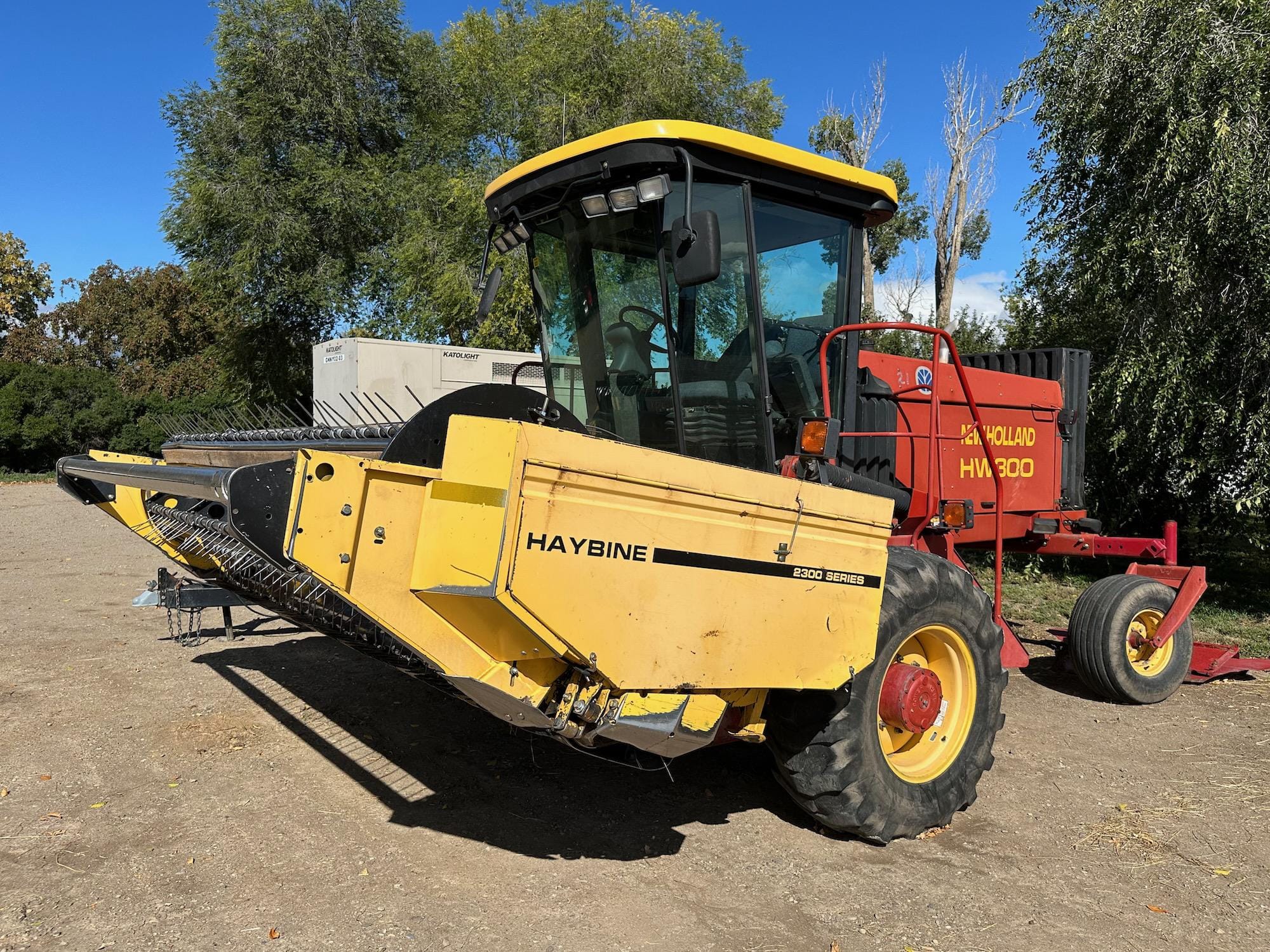 Main image New Holland HW300