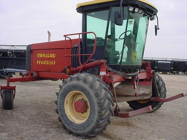 Main image New Holland HW320