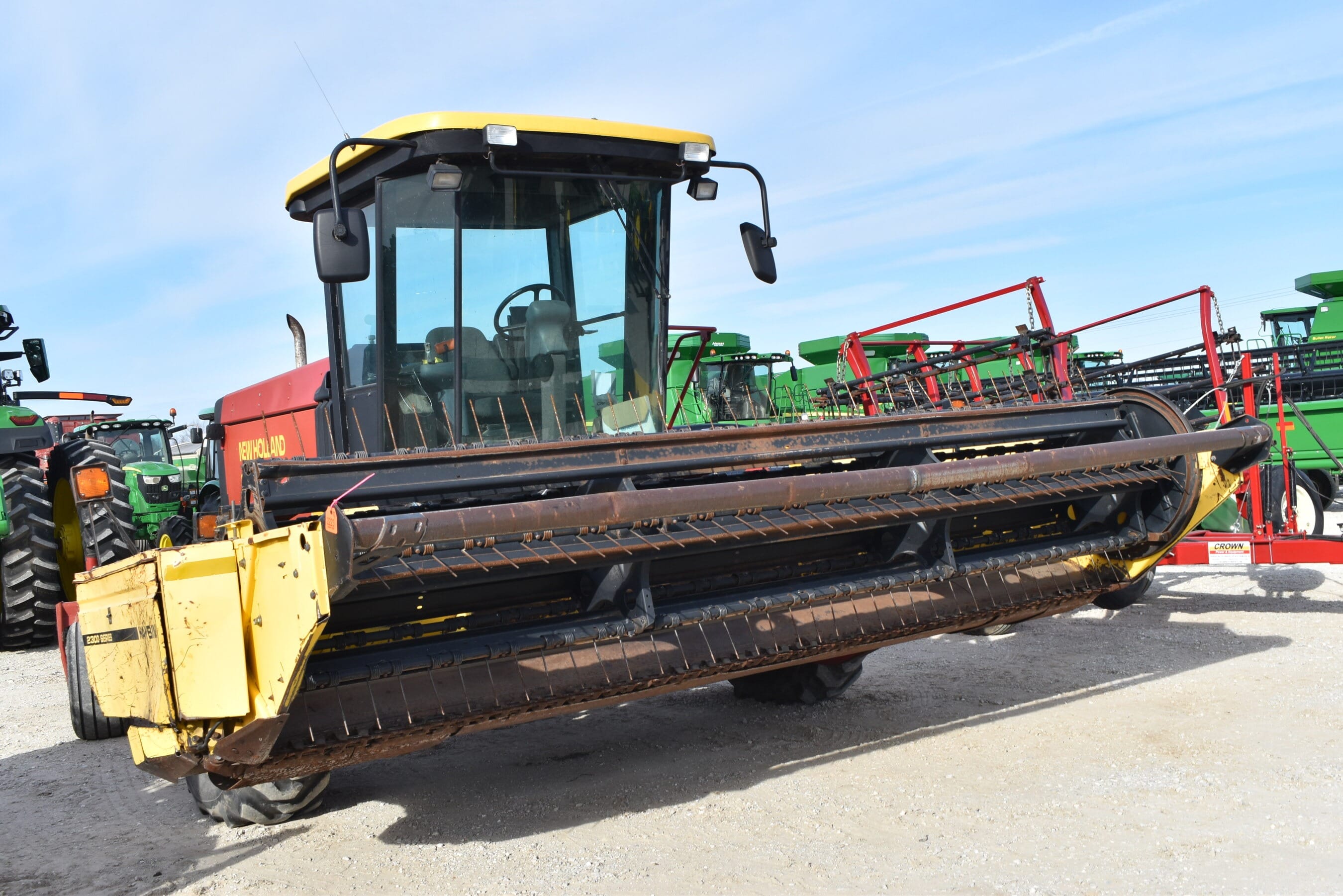 New Holland HW320 Equipment Image0