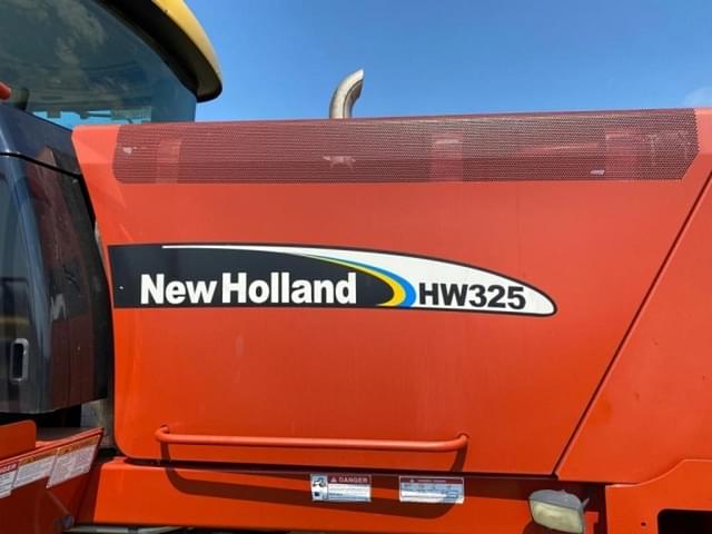 Image of New Holland HW325 equipment image 3