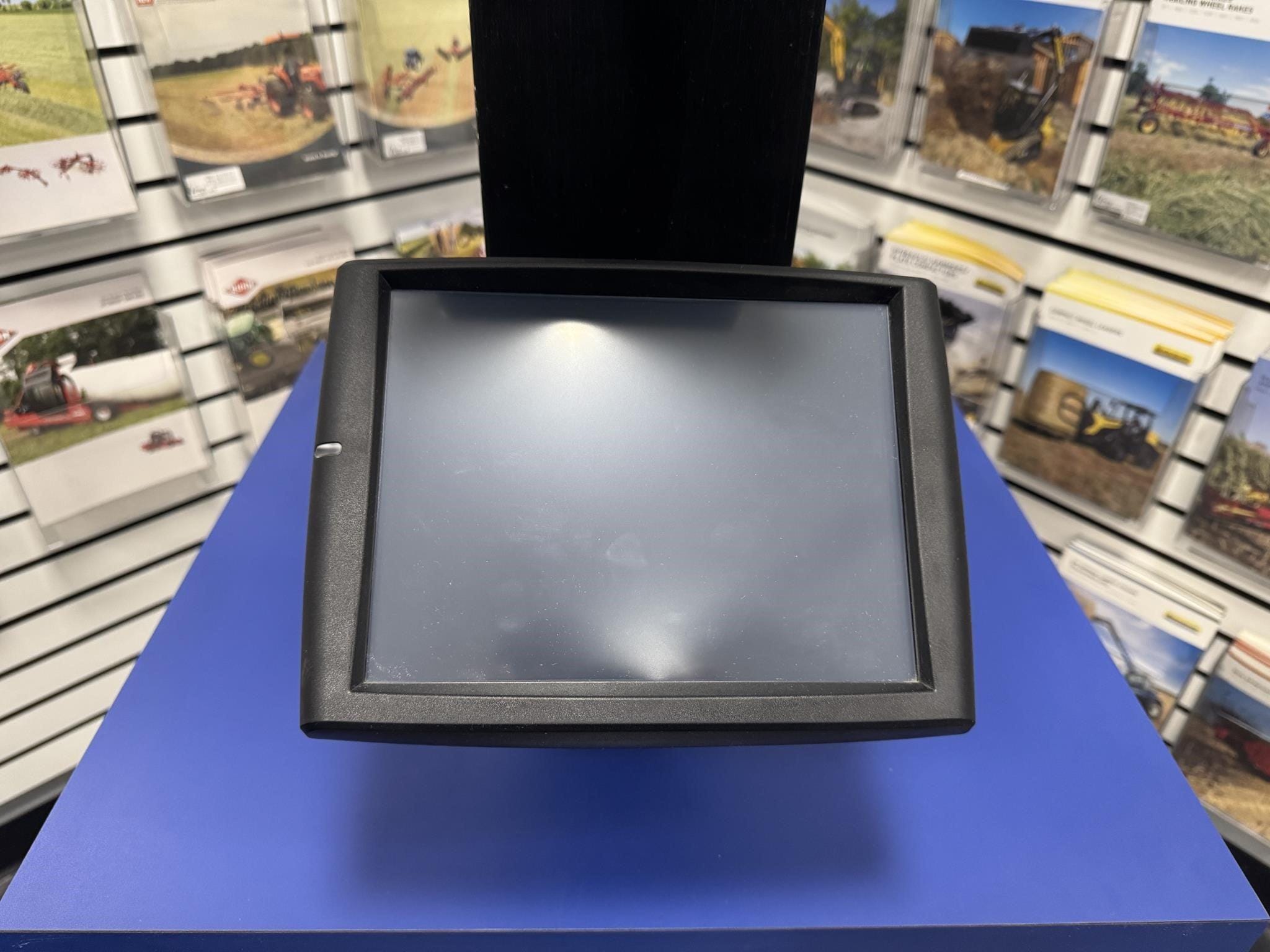 New Holland IntelliView IV Equipment Image0