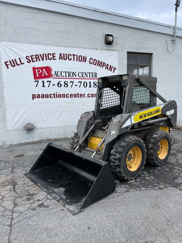 Main image New Holland L150