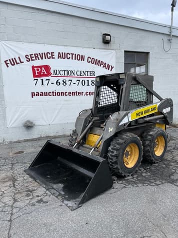 Main image New Holland L150