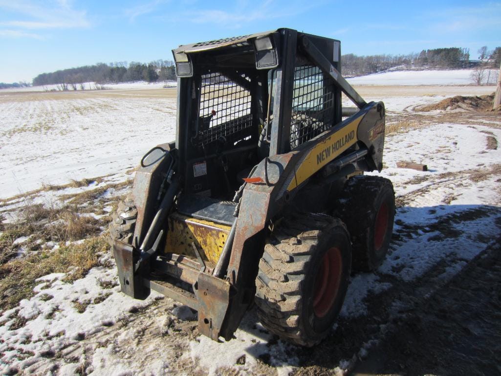 Main image New Holland L160