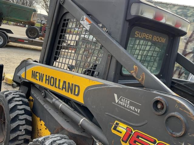 Image of New Holland L160 equipment image 3