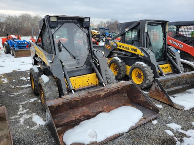 Image of New Holland L170 equipment image 2