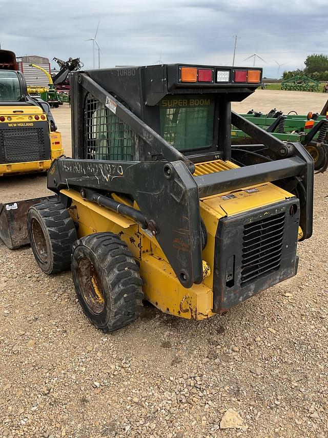 Image of New Holland L170 equipment image 3