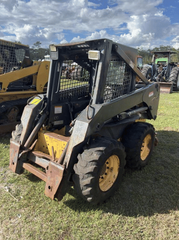 Main image New Holland L170