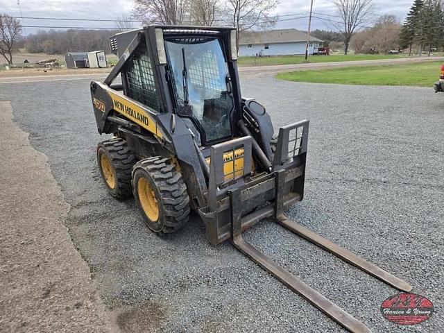 Image of New Holland L170 equipment image 1