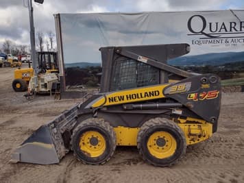 Main image New Holland L175