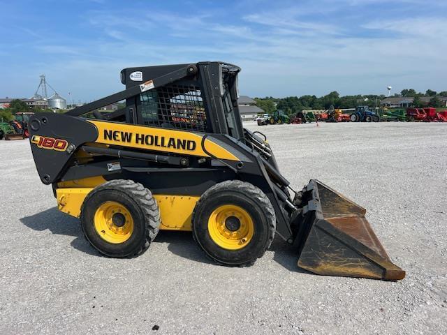 Image of New Holland L180 equipment image 1