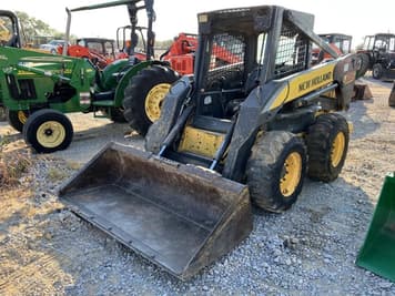 Main image New Holland L185