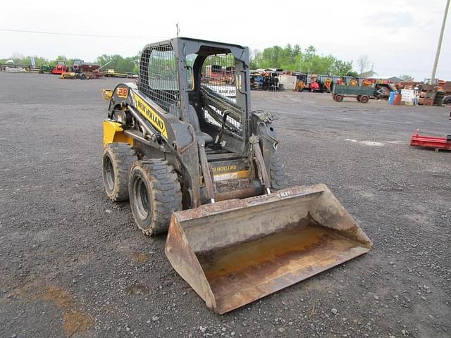 Image of New Holland L218 equipment image 1