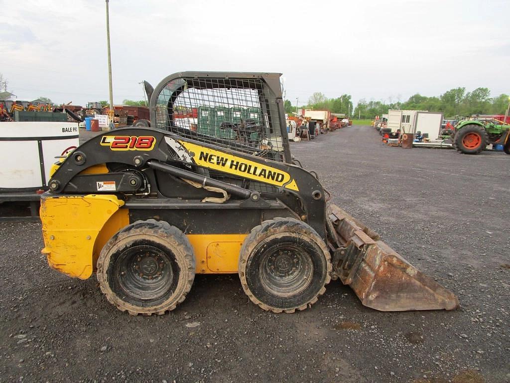 Image of New Holland L218 Primary image