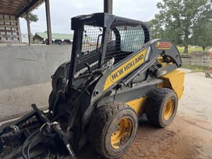 New Holland L225 Image