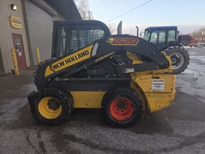 New Holland L228 Image