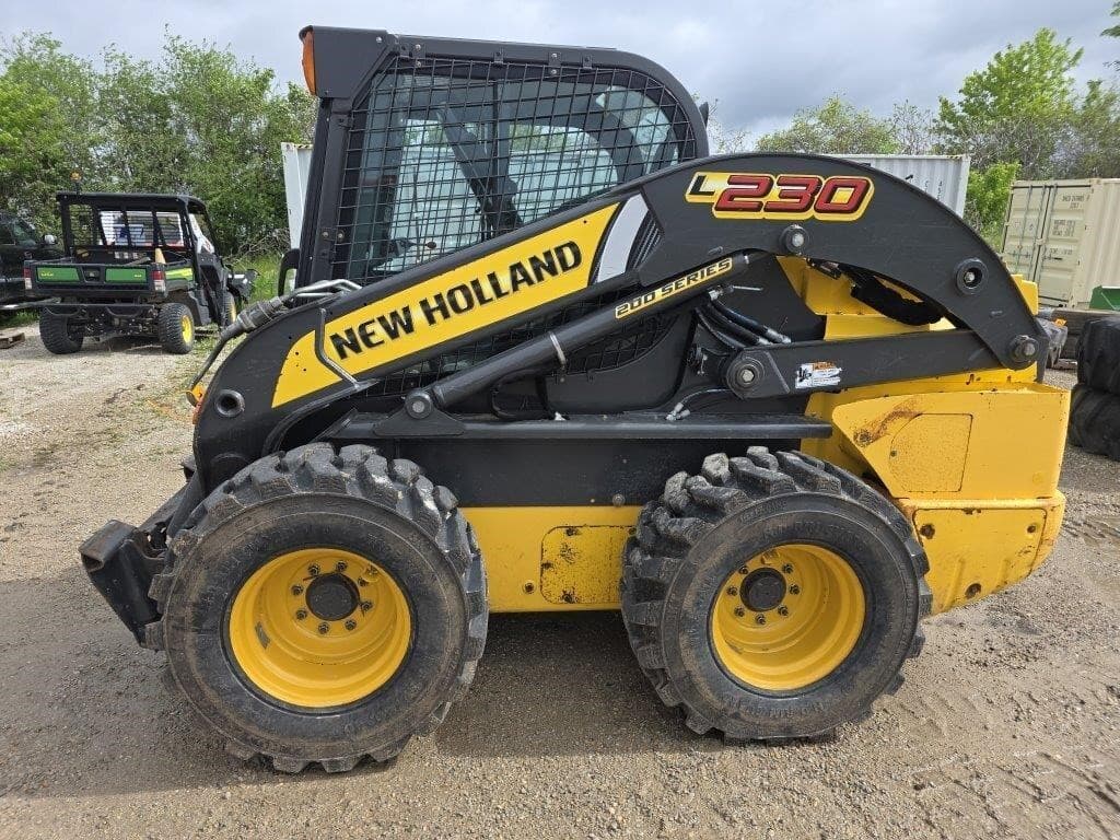 Image of New Holland L230 Primary image