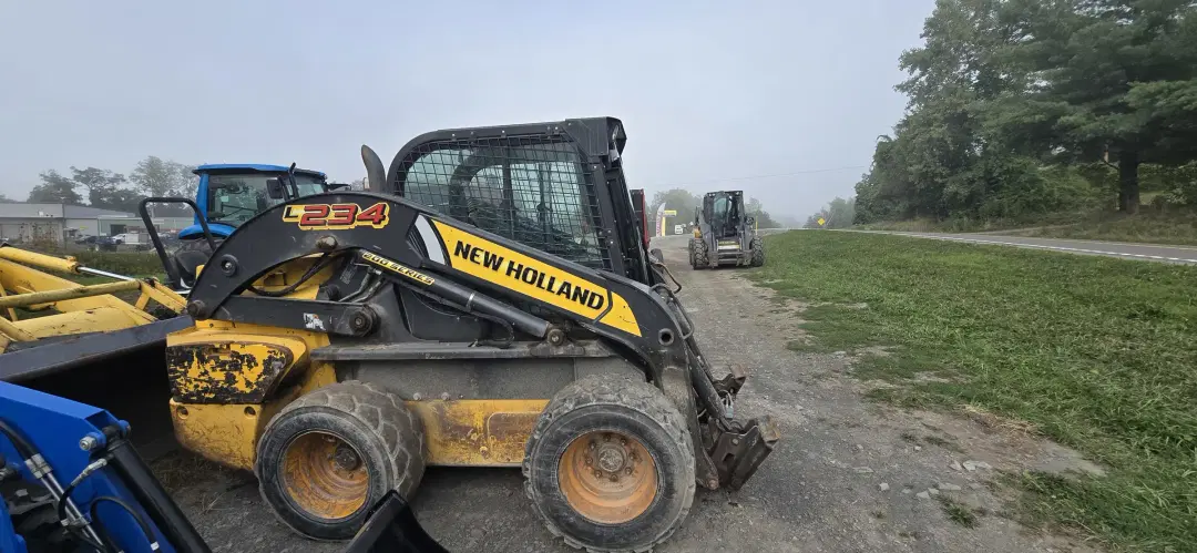 Image of New Holland L234 Image 1