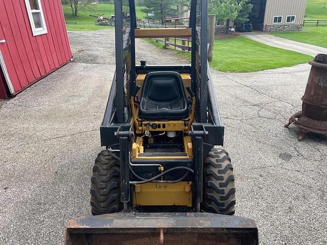 Image of New Holland L250 equipment image 1
