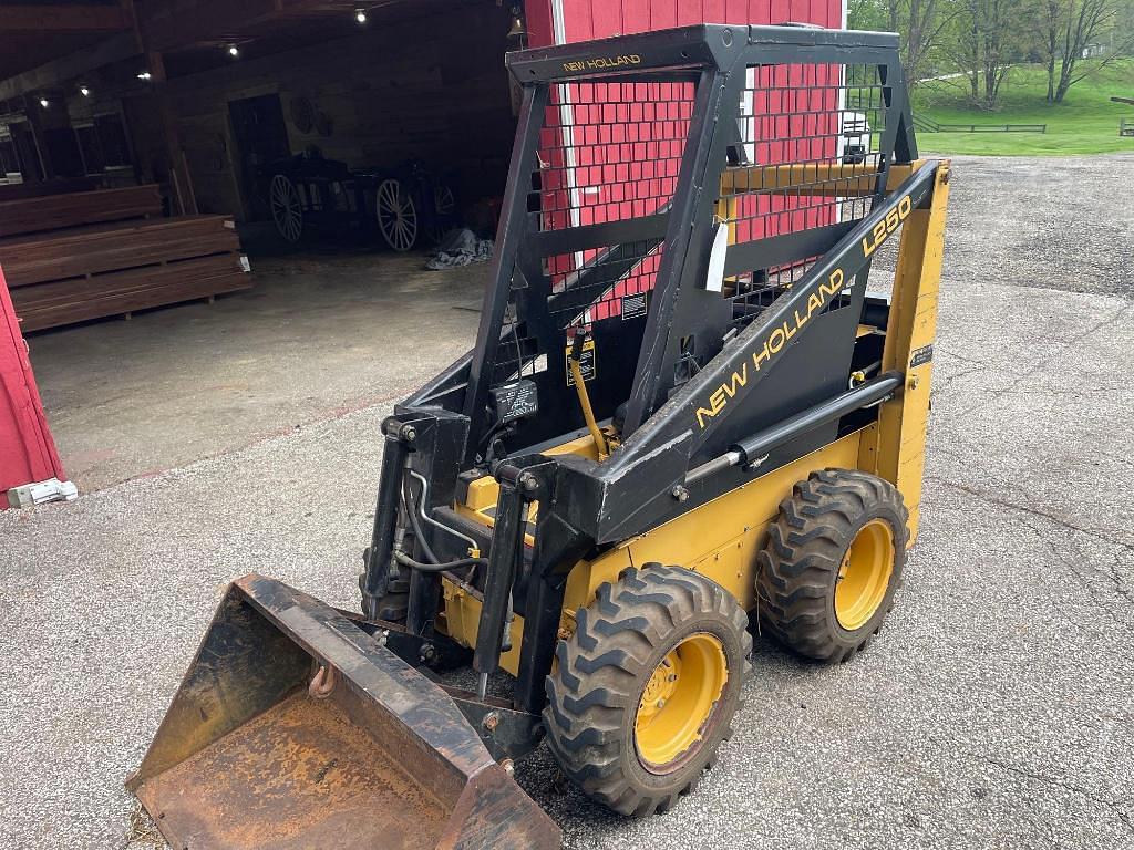 Image of New Holland L250 Primary image