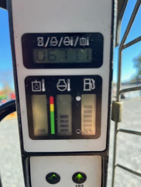 Image of New Holland L316 equipment image 3