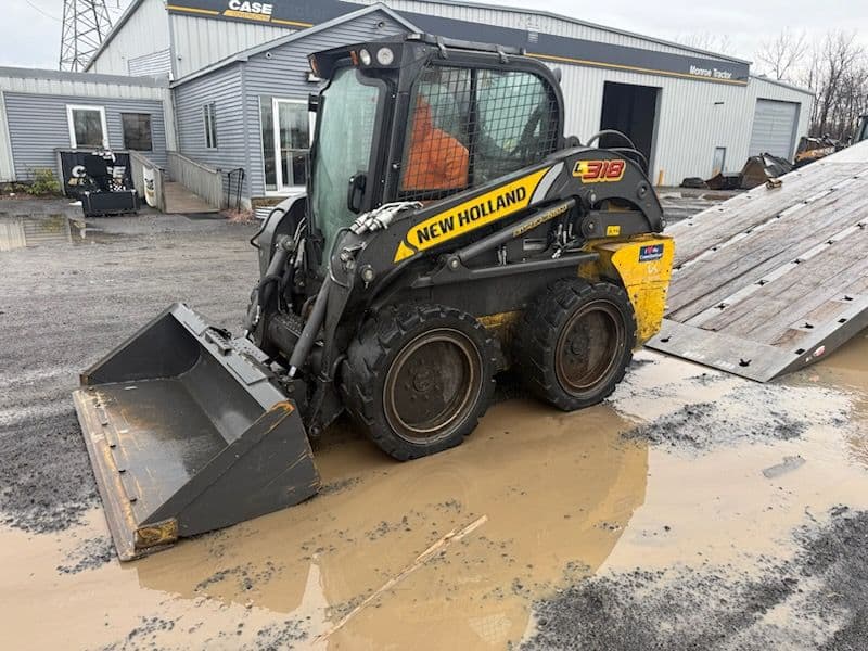 Image of New Holland L318 Image 1