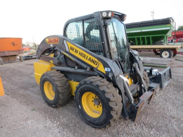Image of New Holland L328 equipment image 1