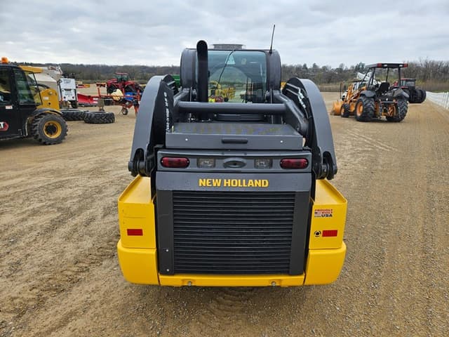 Image of New Holland L328 equipment image 3