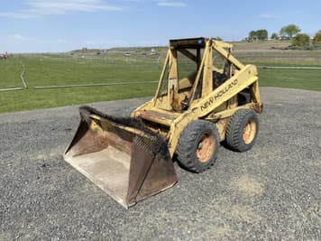 Main image New Holland L35