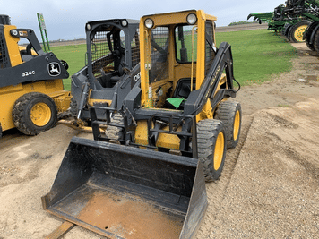 Main image New Holland L455