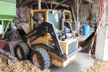 Main image New Holland L455